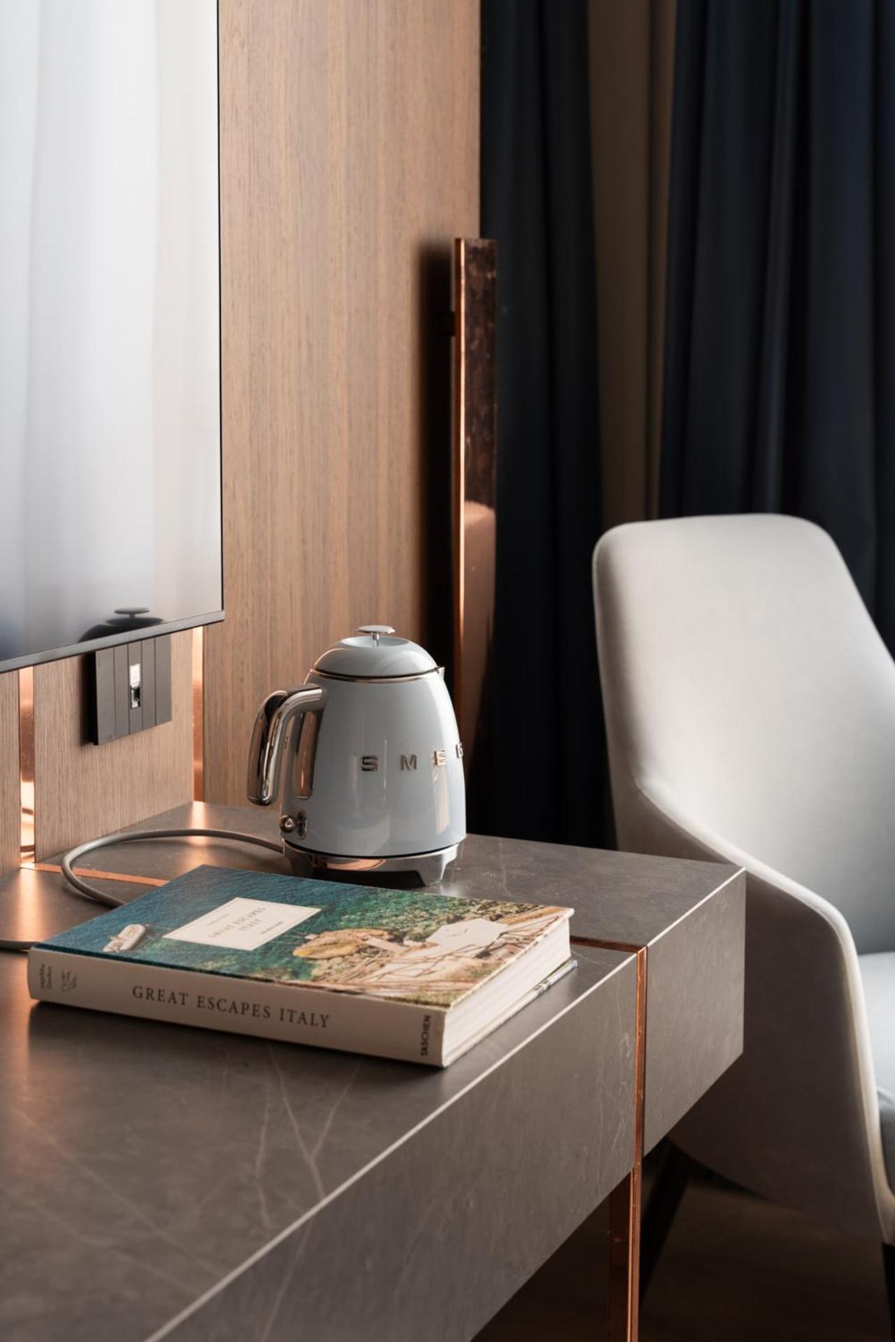 Agra Suites Неаполь Экстерьер фото